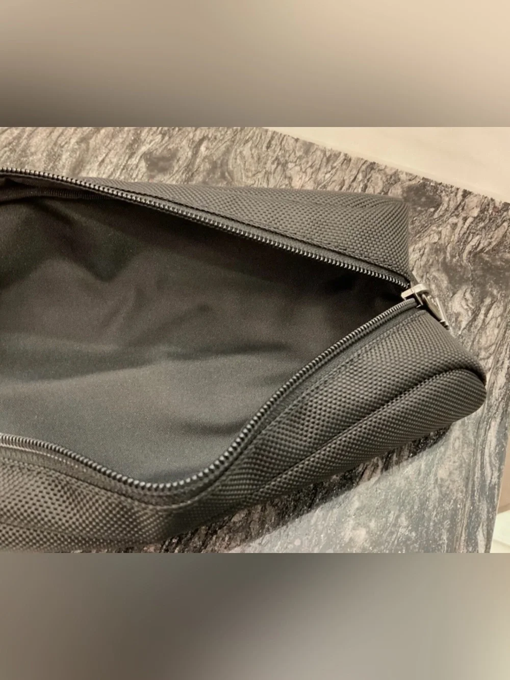NEW - TUMI Zippered Ballistic Nylon Pencil Case - Cord Pouch - SOLID BLACK